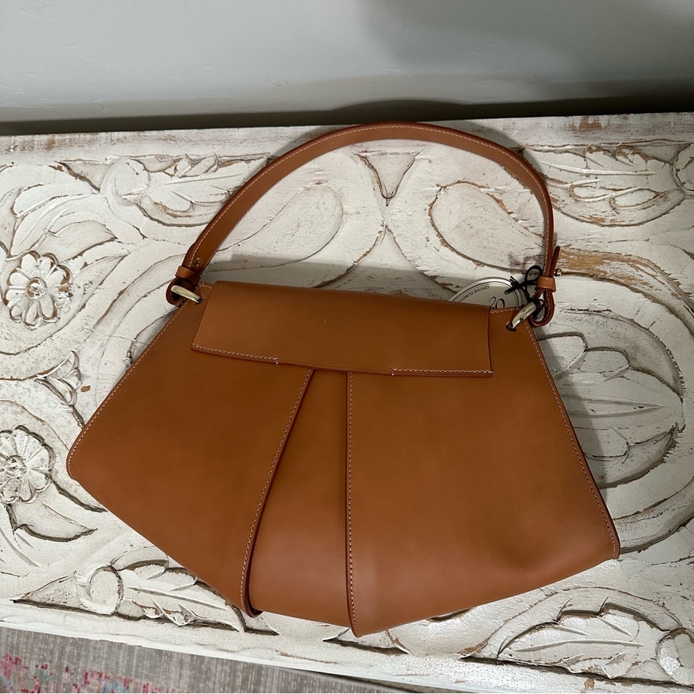 BOLDRINI Made In Italy Leather Tulip Cut Flap Over Satchel - Picture 5 of 6